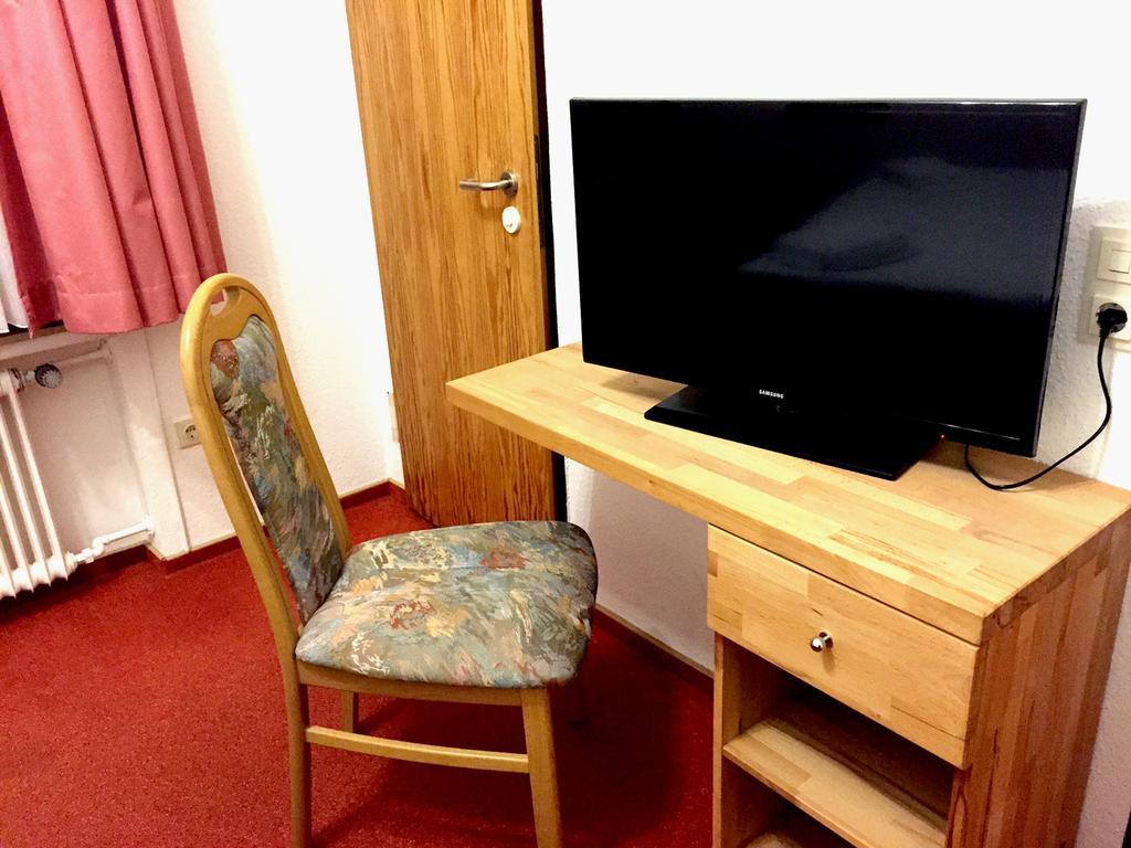 Haus Am Eberbach Hotel Stadtoldendorf Room photo